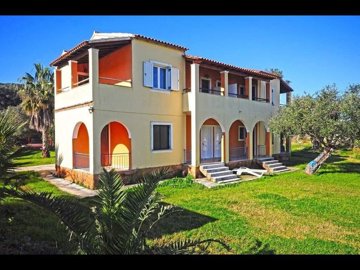 Photo 5 - Cottage 210 m² in Ionian Islands