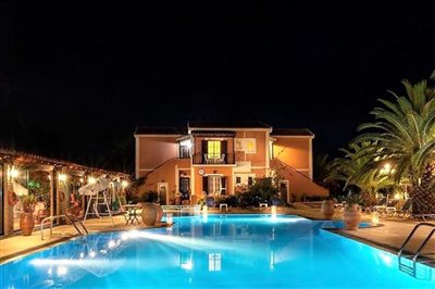 Photo 3 - Hotel 280 m² in Ionian Islands