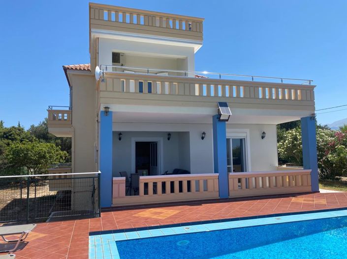 Image No.1-3 Bed Villa for sale