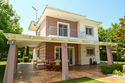 1 - Olympos, Property