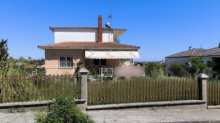 Image No.1-Propriété de 4 chambres à vendre à Methoni