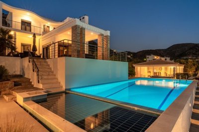 Photo 5 - Villa 350 m² in Crete