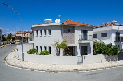 Photo 5 - Cottage 667 m² in Limassol