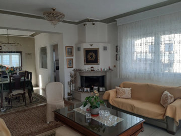 Photo 12 - Townhouse 250 m² in Macedonia