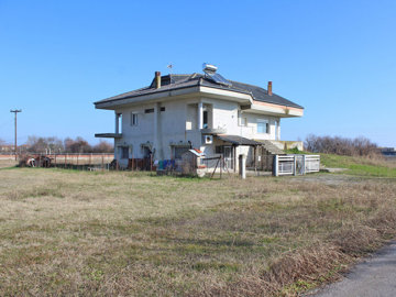 Photo 4 - Cottage 390 m² in Central Macedonia