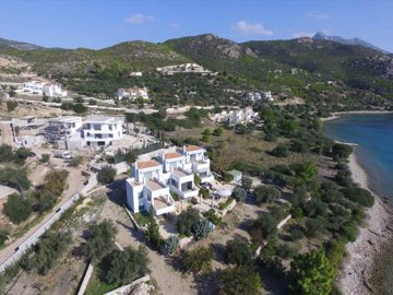 Photo 3 - Villa 500 m² in Peloponnese