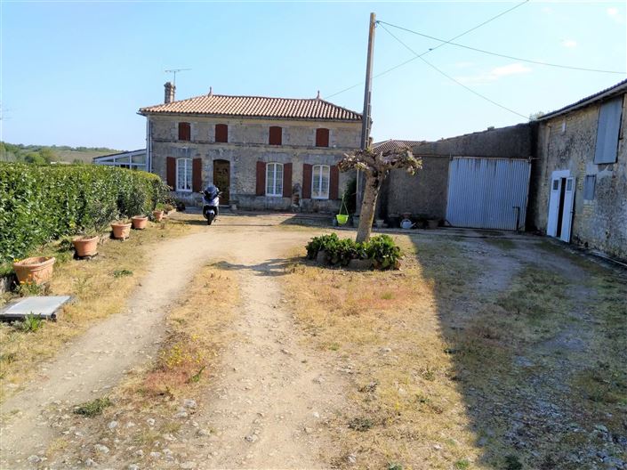 Image No.1-Maison de 5 chambres à vendre à Mirambeau