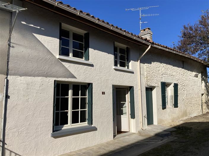 Image No.1-Maison de 2 chambres à vendre à Aubeterre-sur-Dronne