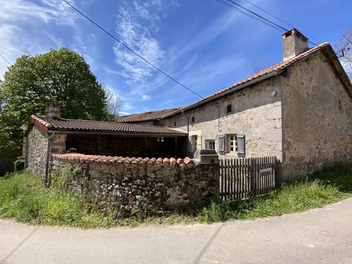 Image No.1-Maison à vendre à Busserolles