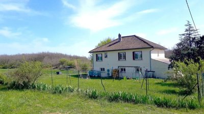 1 - Montaigu-de-Quercy, Maison