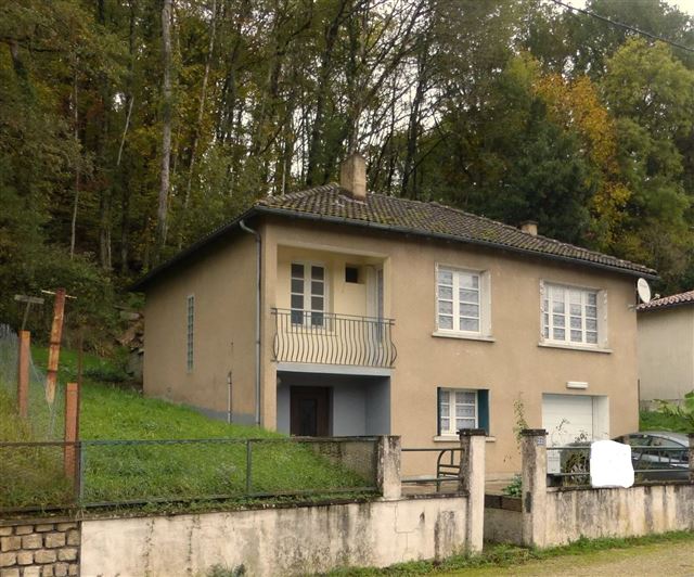 Image No.1-Maison de village de 3 chambres à vendre à Charroux