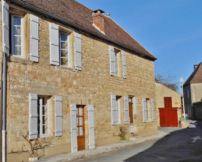 Image No.1-Maison de 4 chambres à vendre à Dordogne