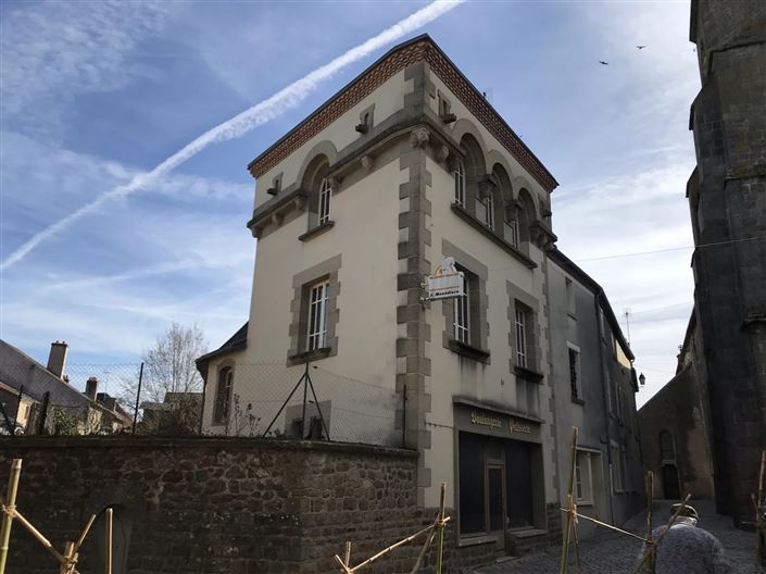 Image No.1-Maison de village de 7 chambres à vendre à Magnac-Laval