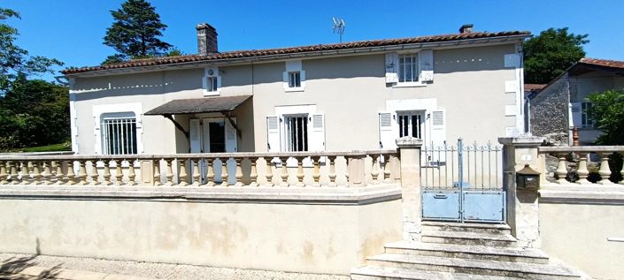 Image No.1-Maison de 5 chambres à vendre à Bourg-Charente