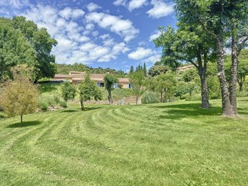 1 - Cotignac, House