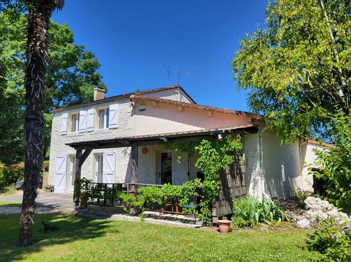 Image No.1-Maison de 3 chambres à vendre à Sainte-Sévère