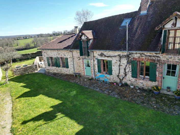 Image No.1-Maison de village de 5 chambres à vendre à Magnac-Laval