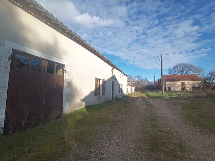 Image No.1-5 Bed Farmhouse for sale