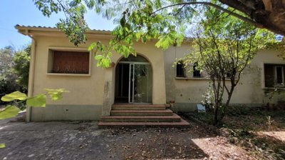 1 - Herault, House