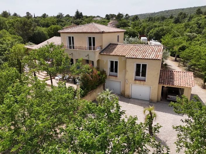 Image No.1-Maison de 3 chambres à vendre à Saint-Maximin-la-Sainte-Baume