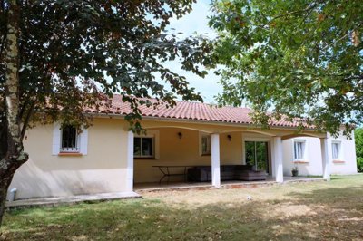 1 - Fongrave, House