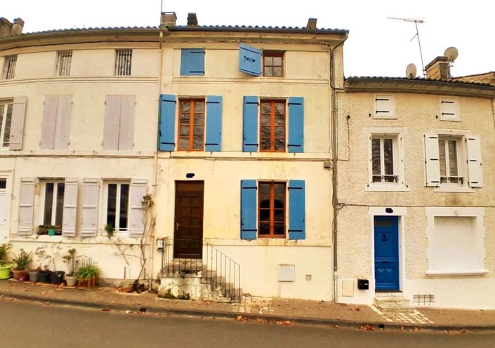 Image No.1-Maison de 3 chambres à vendre à Jarnac