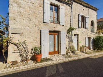 1 - Tournon d'Agenais, Village House