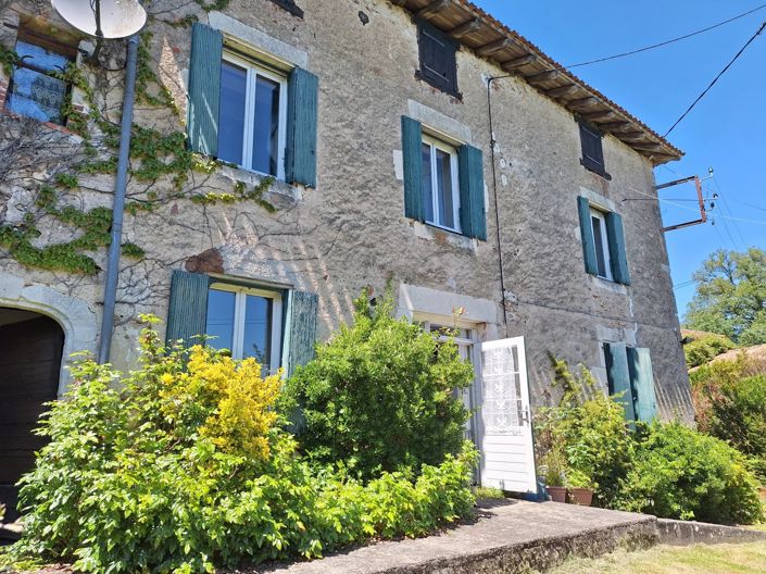 Image No.1-Maison de 5 chambres à vendre à Manot