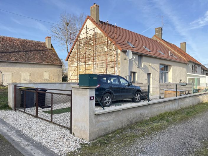 Image No.1-Maison de 4 chambres à vendre à Coulonges