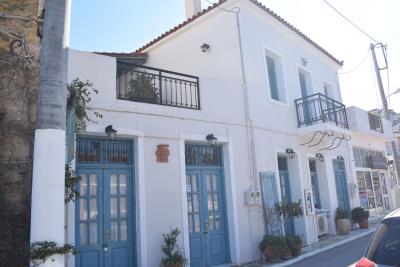 1 - Koroni, Apartment