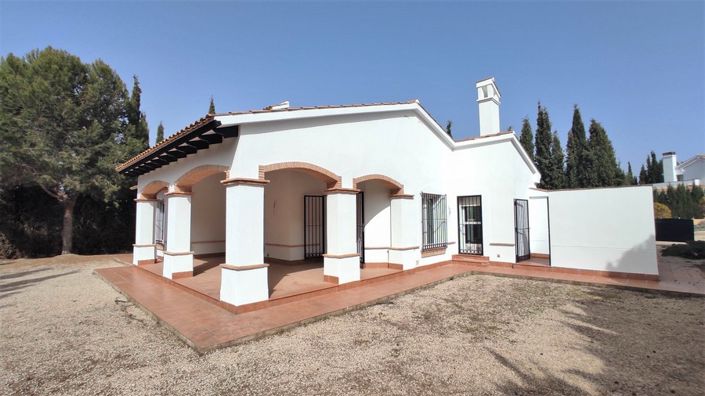 Image No.1-3 Bed Villa for sale