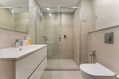 54168-casa-aguia-bathrooms