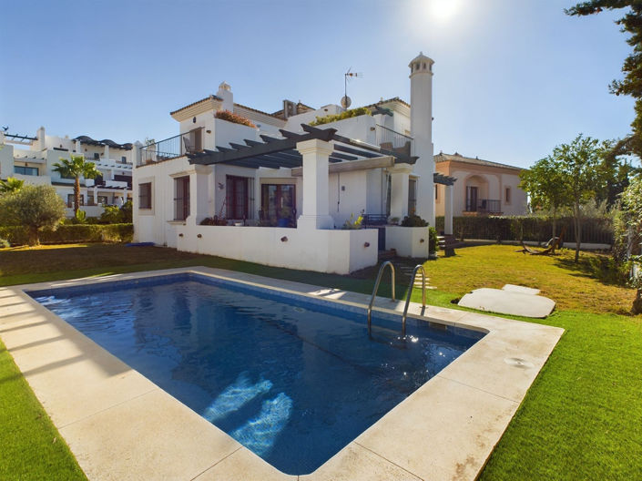 Image No.1-4 Bed Villa for sale