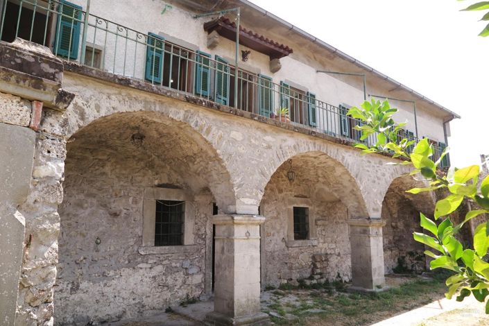 Image No.1-Propriété de 2 chambres à vendre à Casola in Lunigiana