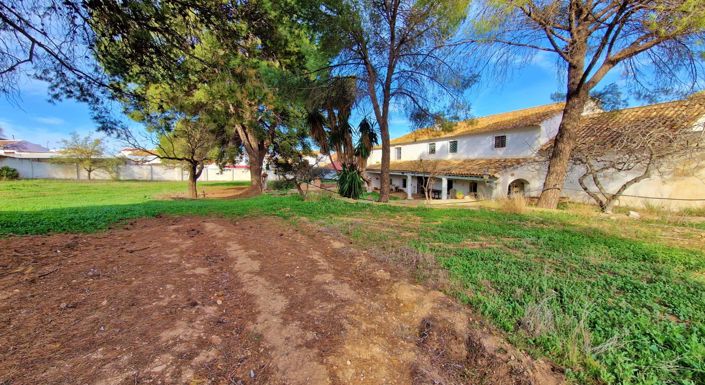 Image No.1-Maison de campagne de 8 chambres à vendre à Humilladero