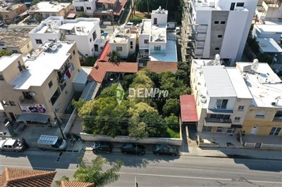 1 - Limassol, Plot