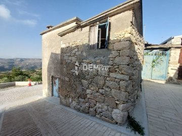 47081-house-for-sale-in-tsadafull