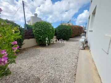 48673-villa-for-sale-in-peyiafull