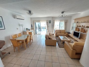 48911-house-for-sale-in-chlorakafull