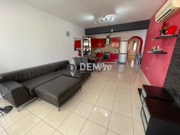 52011-apartment-for-sale-in-peyiafull