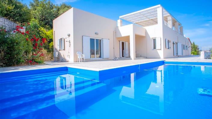 Image No.1-5 Bed Villa for sale