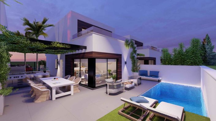 Image No.1-4 Bed Villa for sale