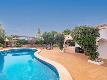 Move Menorca most sold property