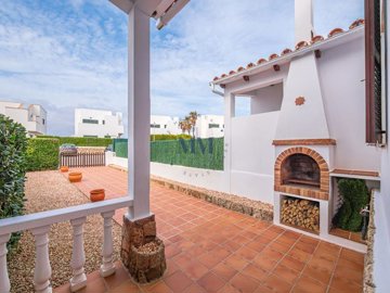 Move Menorca most sold property