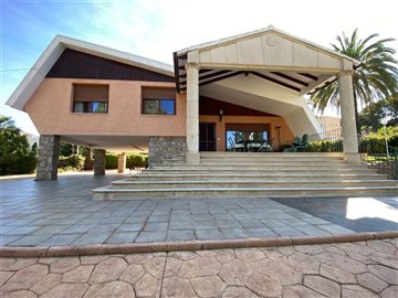 Alicante Sunshine Villas most sold property