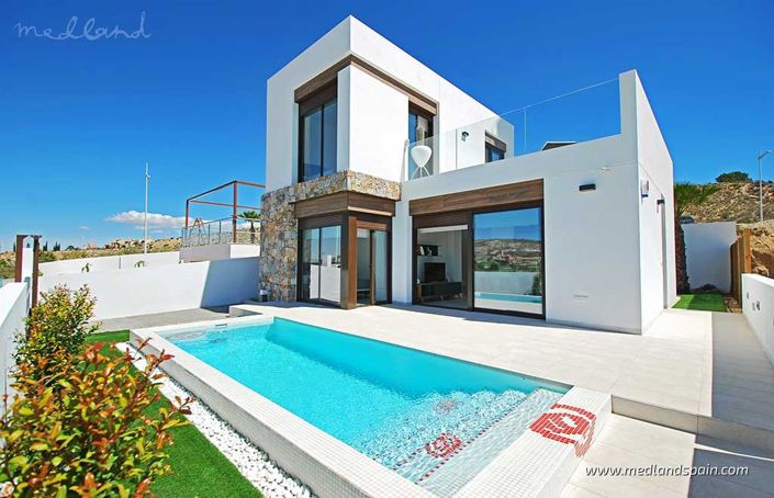 Image No.1-3 Bed Villa for sale