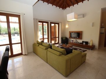 Aphrodite Hills 3 Bedroom Villa