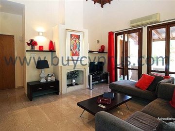 3 BEDROOM DETACHED LUXURY VILLA IN APHRODITE HILLS GOLF RESORT