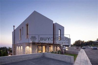 Detached Villa For Sale  in  Chlorakas