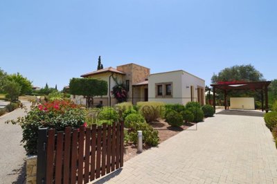 Detached Villa For Sale  in  Aphrodite Hills